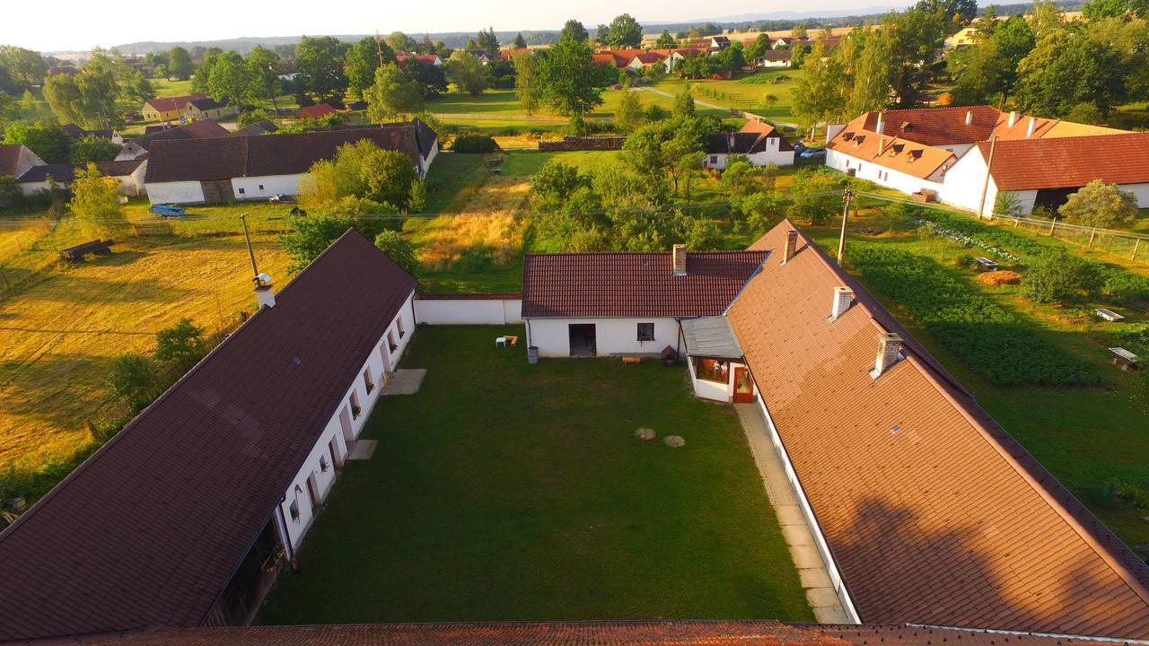 Safar Residence Hrachoviste Exteriör bild